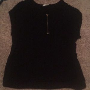 Cuff should black top with gold working zipper